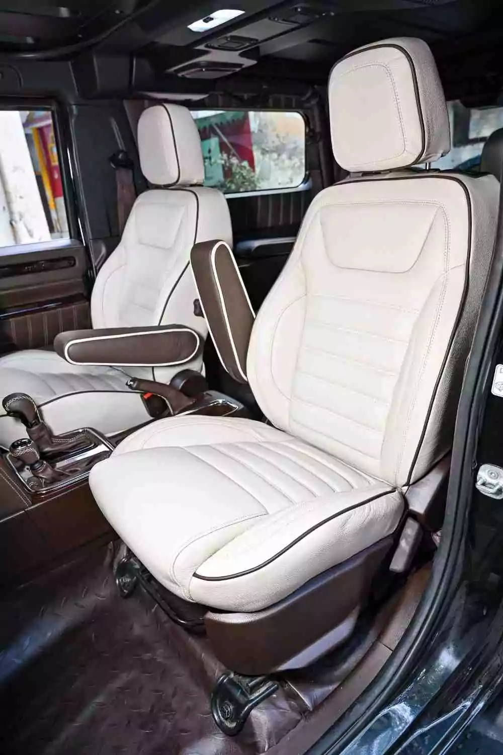 Custom Seat Mahindra Thar